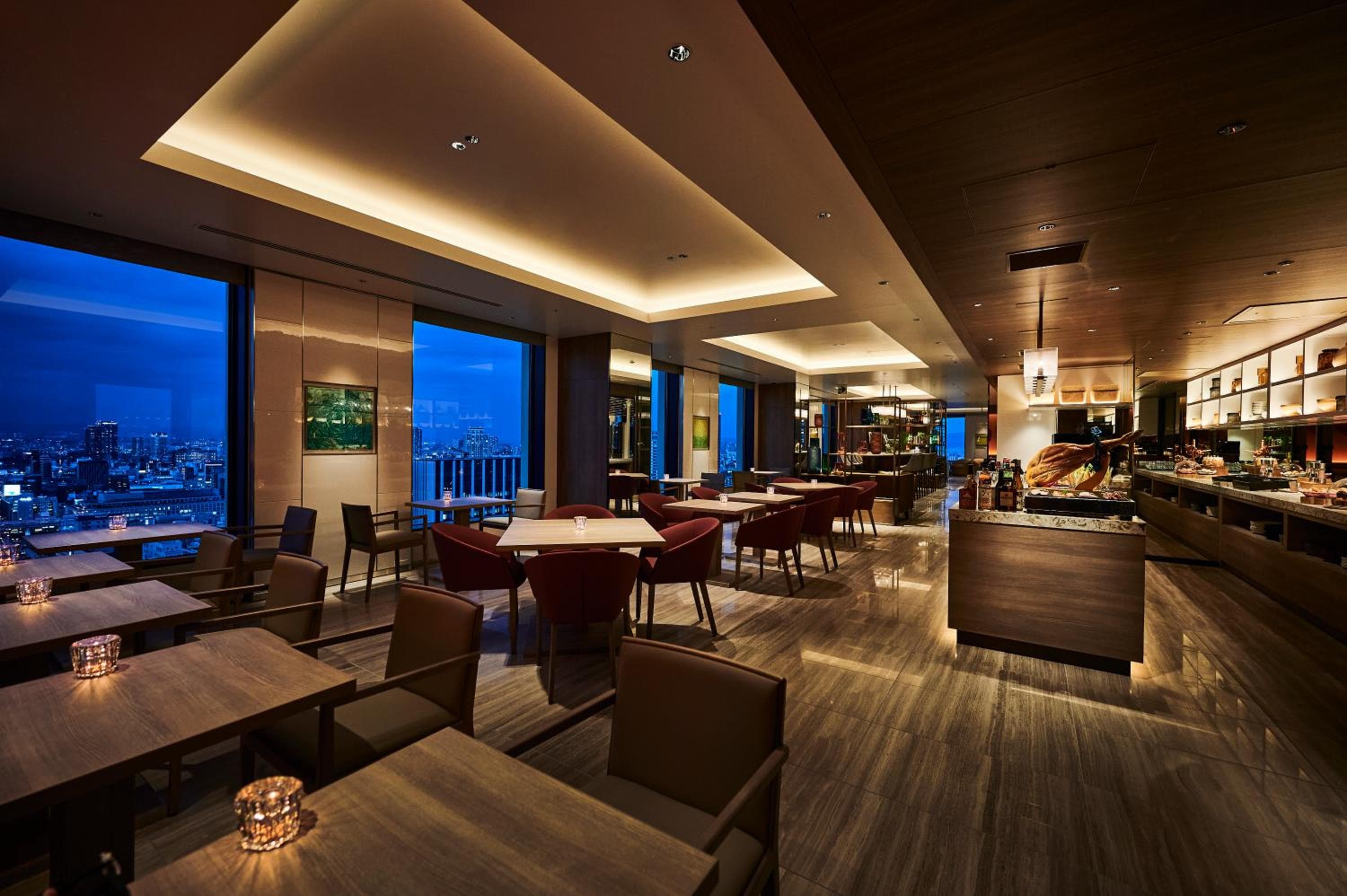 The Royal Park Hotel Iconic Osaka Midosuji 1