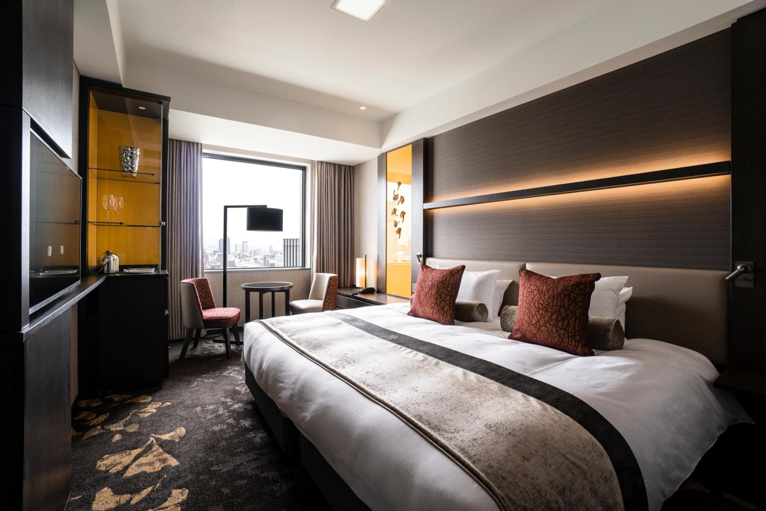 The Royal Park Hotel Iconic Osaka Midosuji 2