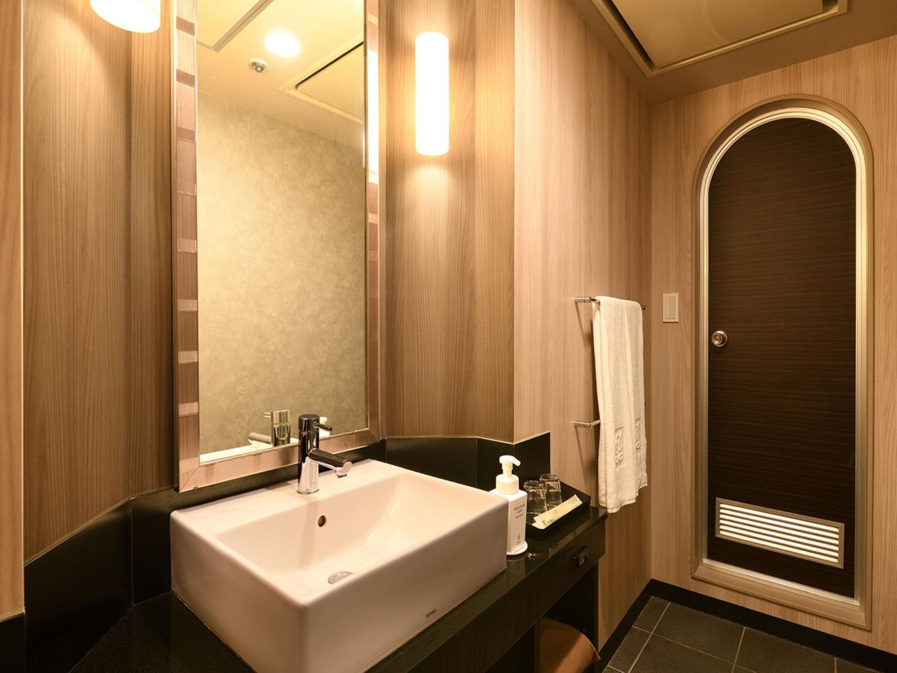 Shinjuku Prince Hotel 2