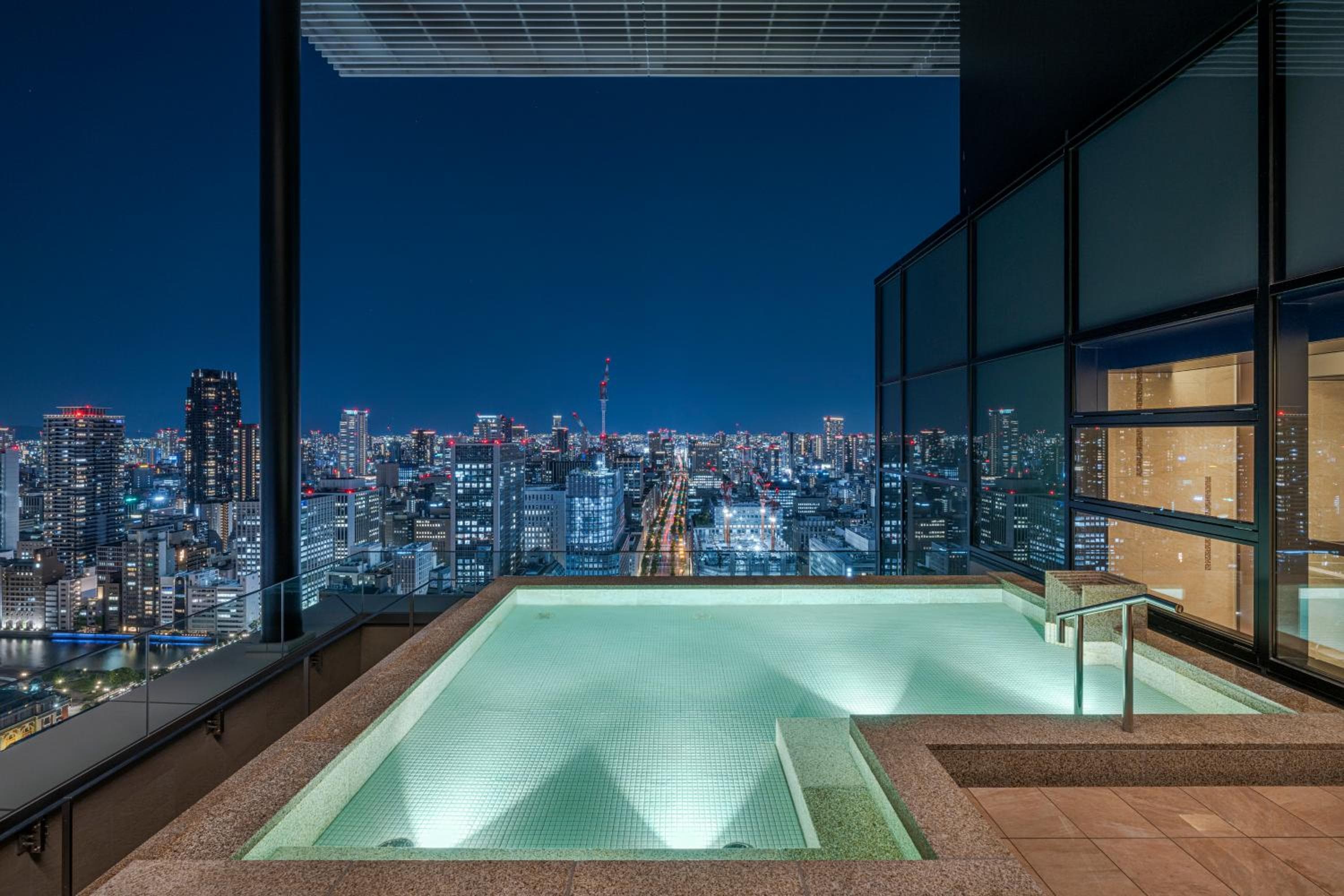Candeo Hotels Osaka The Tower 1