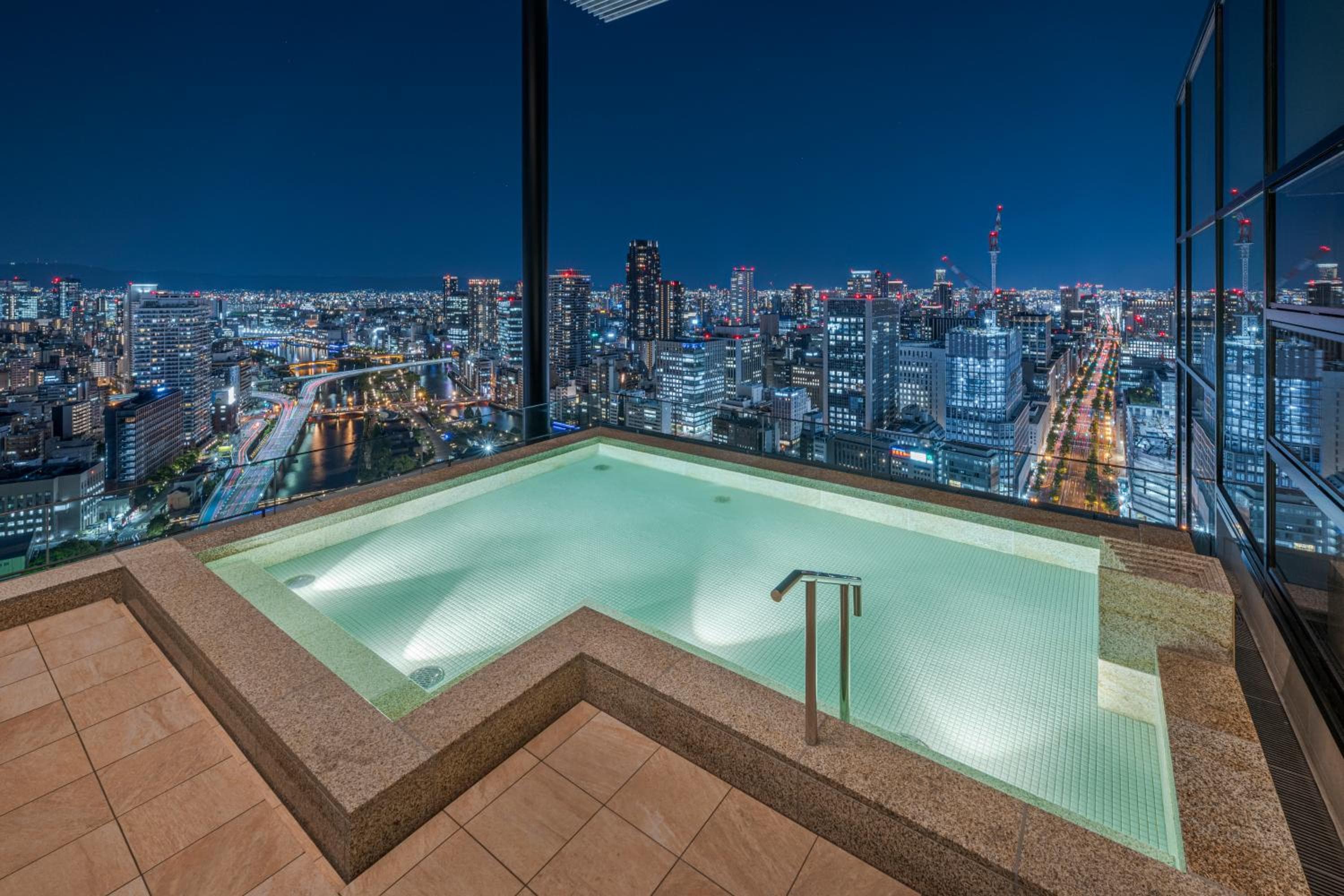 Candeo Hotels Osaka The Tower 2